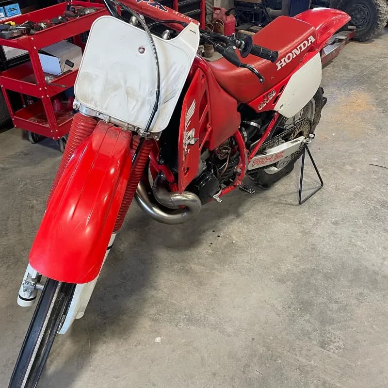 Red Dirt Bike Honda Maintenance